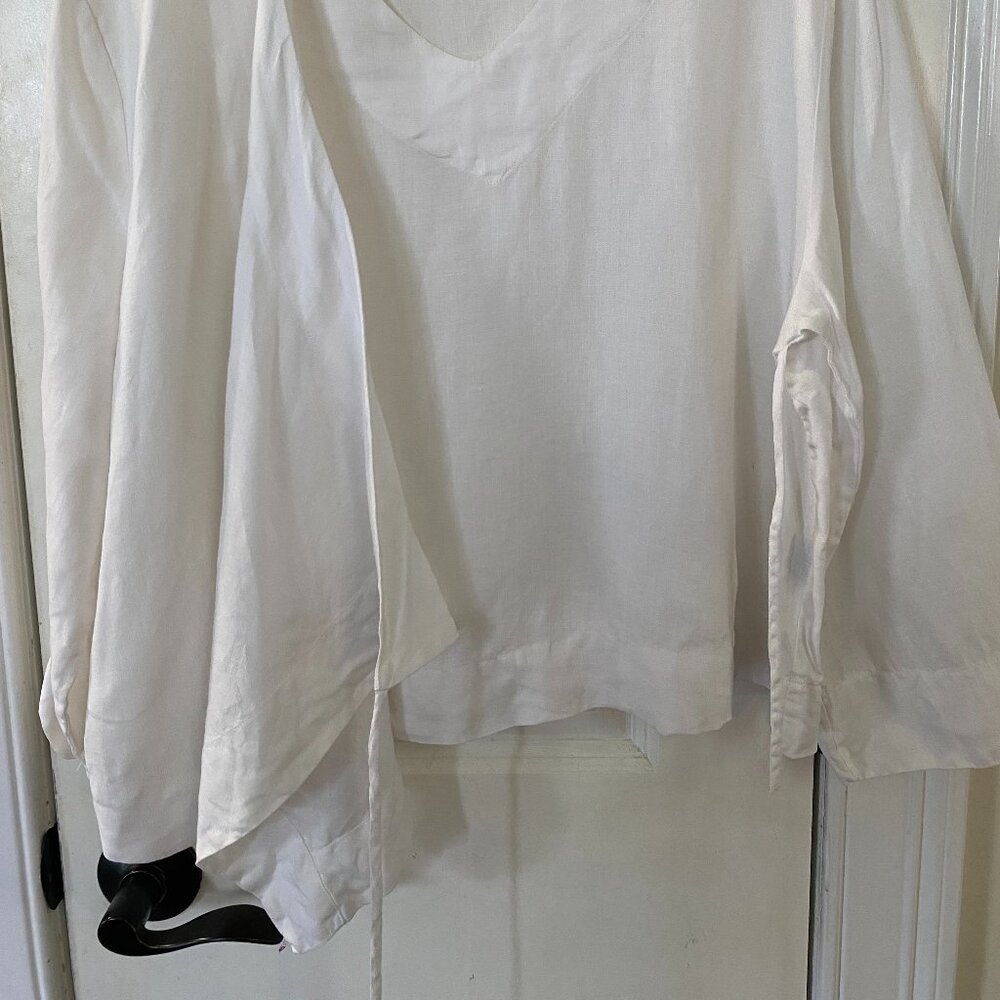 bryn Walker White Wrap-Style Linen Blend Blouse - Picture 3 of 8